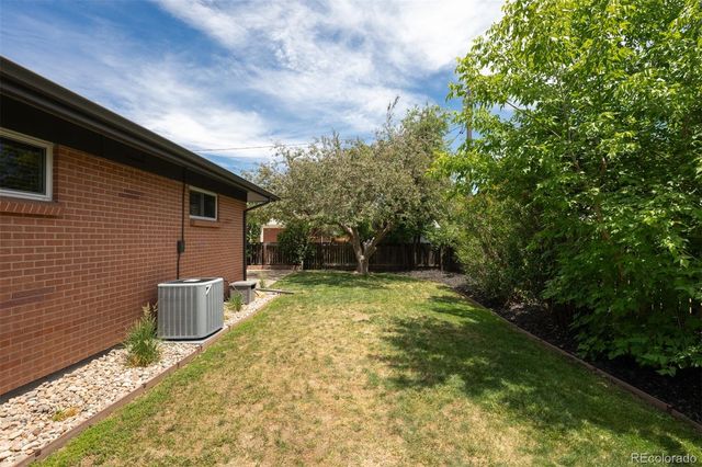 11056 W 62nd Avenue, Arvada, CO 80004