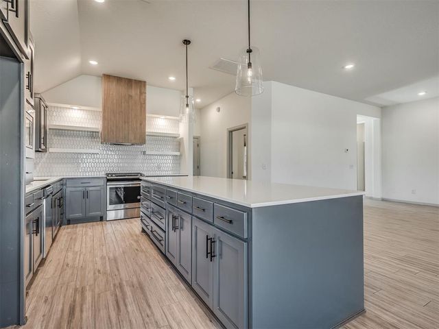 6513 NW 148th Street, Oklahoma City, OK 73142