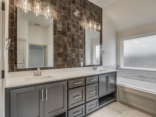 6513 NW 148th Street, Oklahoma City, OK 73142