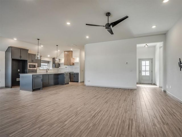 6513 NW 148th Street, Oklahoma City, OK 73142