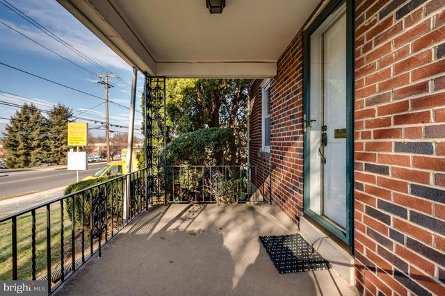 3611 KUTZTOWN RD, Reading, PA 19605