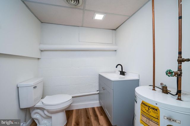 3611 KUTZTOWN RD, Reading, PA 19605