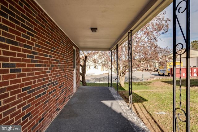 3611 KUTZTOWN RD, Reading, PA 19605