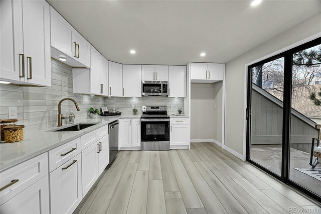 3433 Cripple Creek Square G16, Boulder, CO 80305