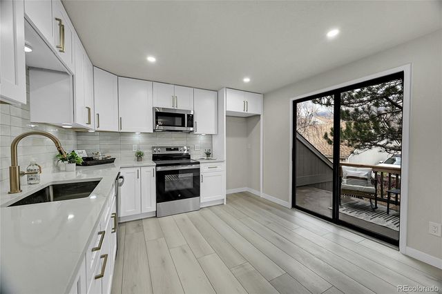 3433 Cripple Creek Square G16, Boulder, CO 80305