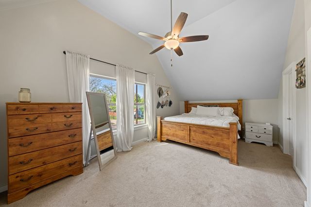 430 C St, Kerrville, TX 78028