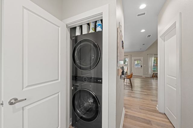 430 C St, Kerrville, TX 78028