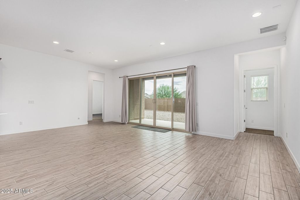 24741 N 175TH Drive, Surprise, AZ 85387 — photo 5