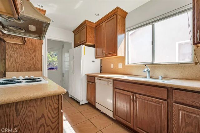 18008 Brighton Way, Gardena, CA 90248