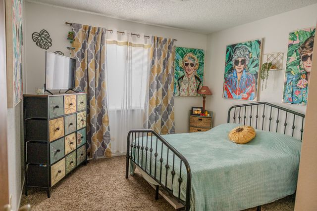 2021 E Laura Avenue 2021, Visalia, CA 93292