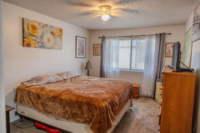 2021 E Laura Avenue 2021, Visalia, CA 93292