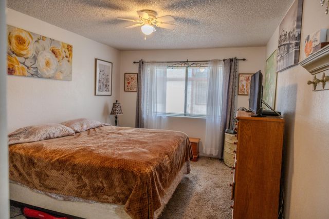 2021 E Laura Avenue 2021, Visalia, CA 93292