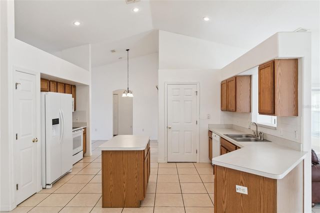 3837 SPRINGLAKE VILLAGE COURT, Kissimmee, FL 34744