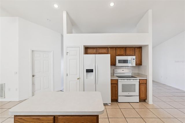 3837 SPRINGLAKE VILLAGE COURT, Kissimmee, FL 34744