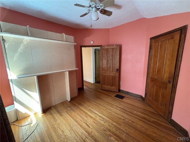27 Elderkin Avenue, Camillus, NY 13031