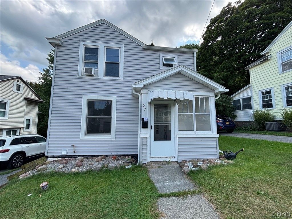 27 Elderkin Avenue, Camillus, NY 13031