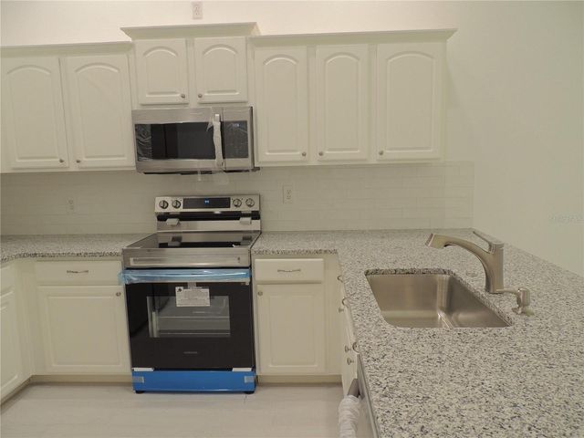 10006 BRODBECK BOULEVARD, Orlando, FL 32832