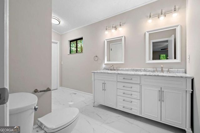 4006 Lake Acworth Drive NW, Acworth, GA 30101