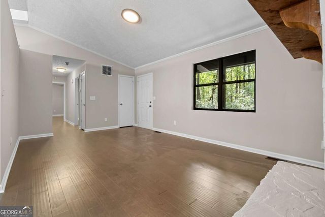 4006 Lake Acworth Drive NW, Acworth, GA 30101