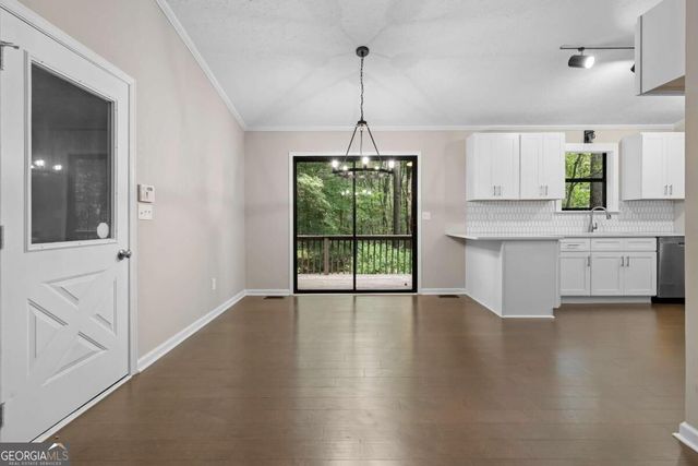 4006 Lake Acworth Drive NW, Acworth, GA 30101