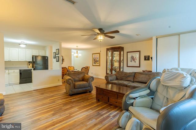 1805 THE WOODS II, Cherry Hill, NJ 08003