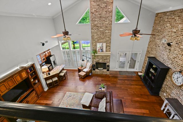 120 Traci Ct, Thibodaux, LA 70301