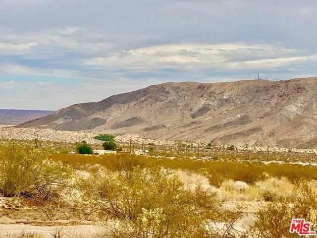 122 Del Rey Rd, Joshua Tree, CA 92252
