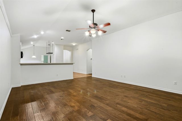 437 Niagara Falls Drive, Anna, TX 75409
