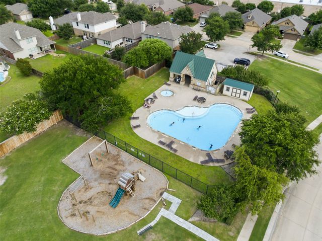 437 Niagara Falls Drive, Anna, TX 75409