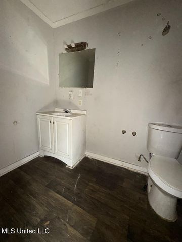 921 Westway Street, Jackson, MS 39212