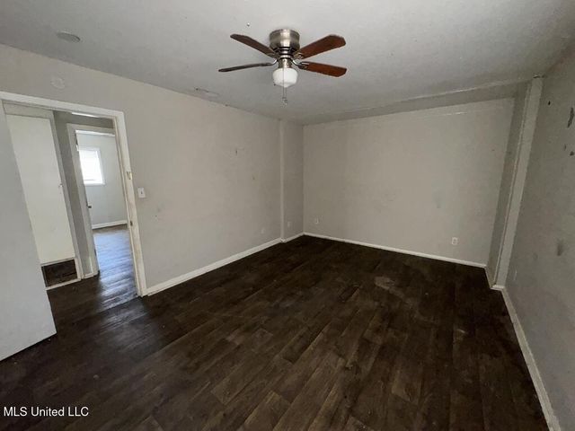 921 Westway Street, Jackson, MS 39212