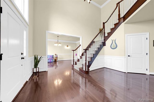 50584 Telluride, Canton, MI 48187