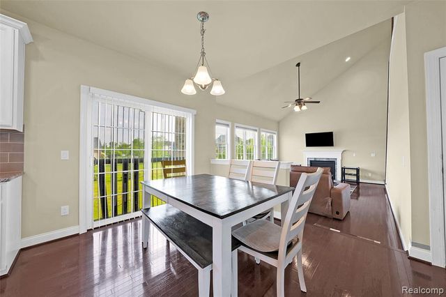 50584 Telluride, Canton, MI 48187