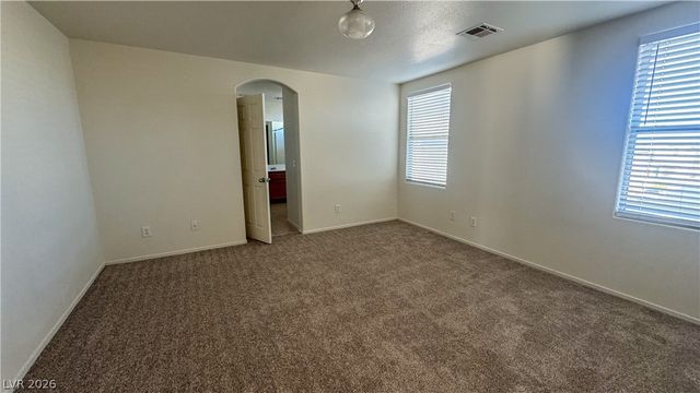 8086 Kings Ransom Street, Las Vegas, NV 89139