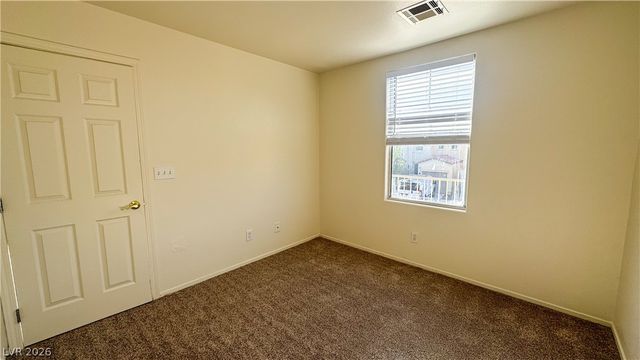 8086 Kings Ransom Street, Las Vegas, NV 89139