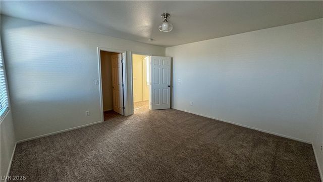 8086 Kings Ransom Street, Las Vegas, NV 89139