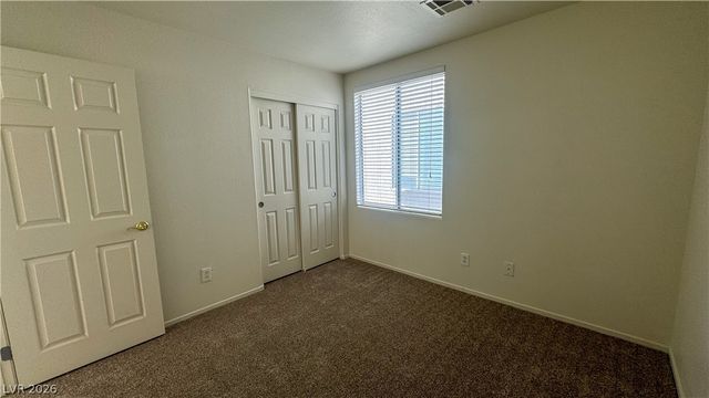 8086 Kings Ransom Street, Las Vegas, NV 89139