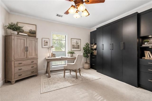 3071 Lenox NE Road 19, Atlanta, GA 30324