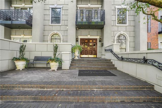 3071 Lenox NE Road 19, Atlanta, GA 30324