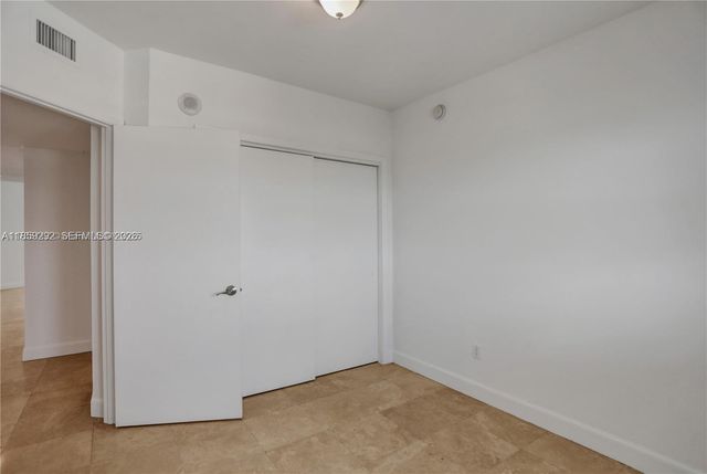 15051 Royal Oaks Lane 2603, North Miami, FL 33181