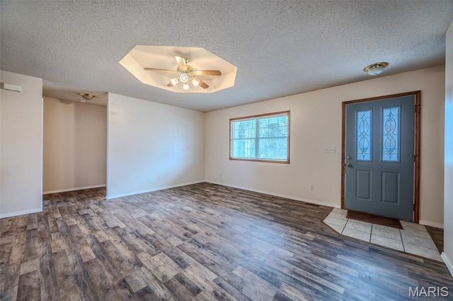 19725 Stirrup Lane, Waynesville, MO 65583