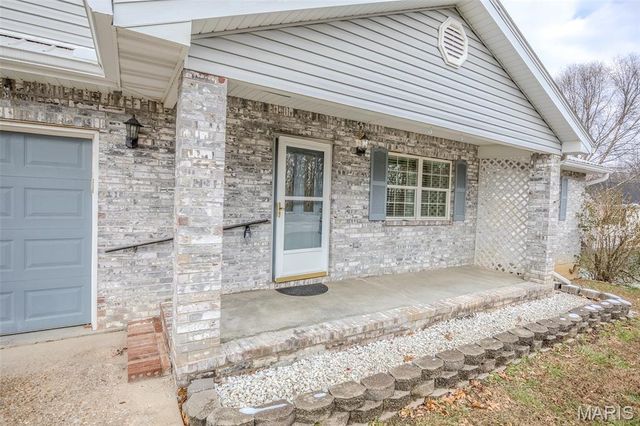 19725 Stirrup Lane, Waynesville, MO 65583