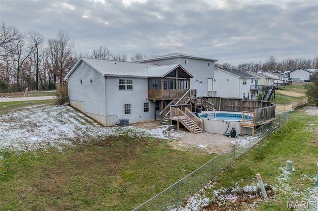 19725 Stirrup Lane, Waynesville, MO 65583