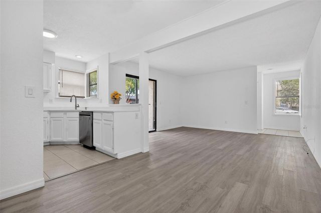 2929 ANTIQUE OAKS CIRCLE 53, Winter Park, FL 32792