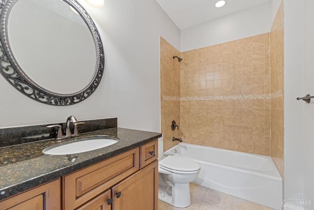 163 Compton Road, Wyoming, OH 45215