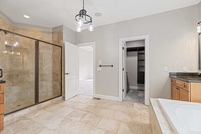 163 Compton Road, Wyoming, OH 45215