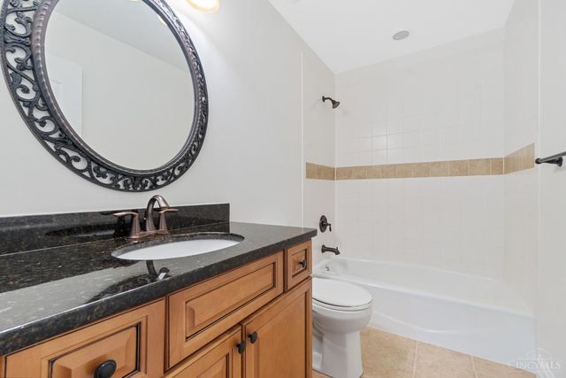 163 Compton Road, Wyoming, OH 45215