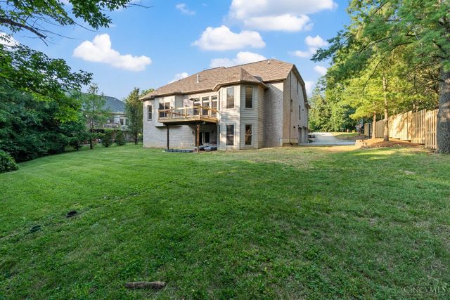 163 Compton Road, Wyoming, OH 45215