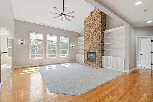 163 Compton Road, Wyoming, OH 45215