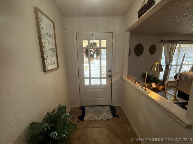 3002 Kimberlea, Muskogee, OK 74403